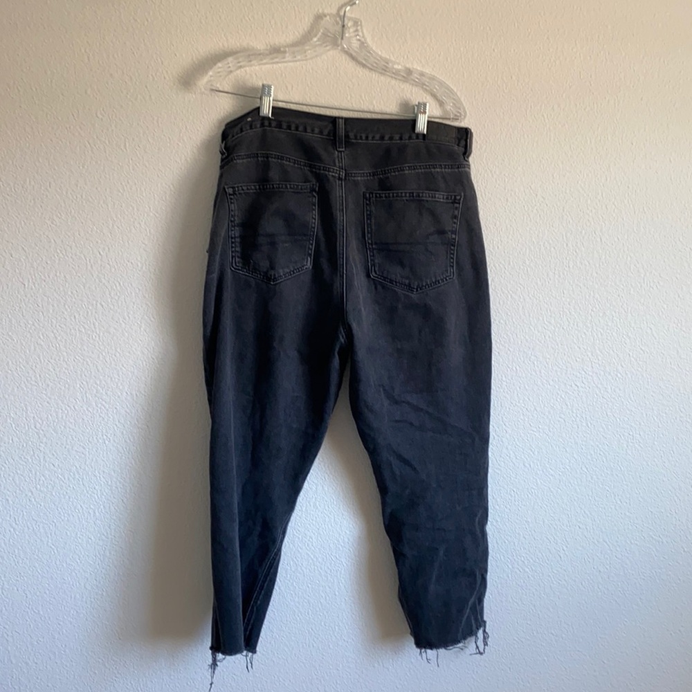 American Eagle Mom Jeans